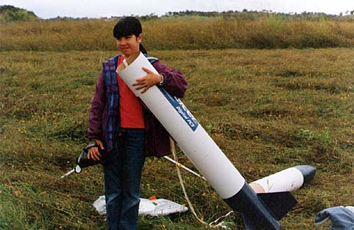 Yuriko with Telcel rocket